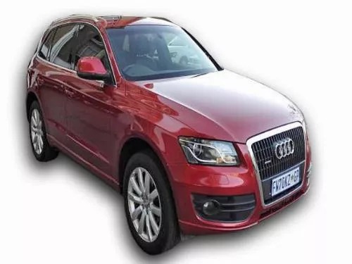 Repossessed AUDI Q5