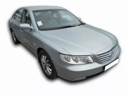 Repossessed HYUNDAI AZERA