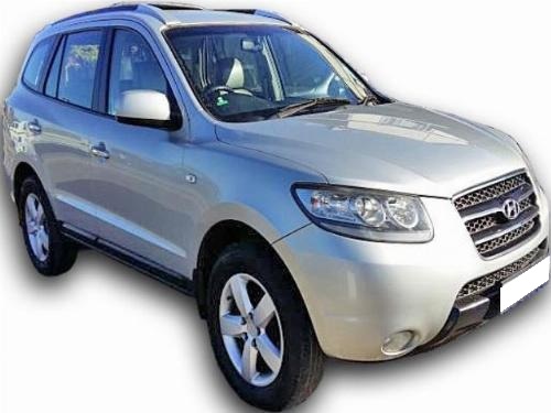 Repossessed HYUNDAI SANTE-FE