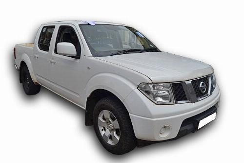 Repossessed NISSAN NAVARA