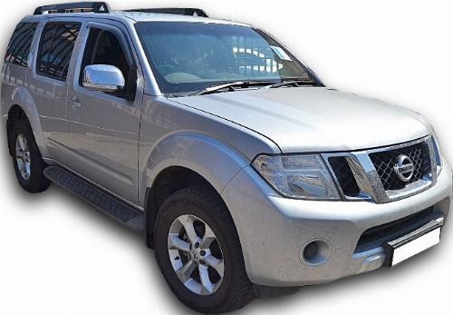 Repossessed NISSAN PATHFINDER