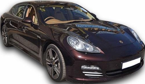 Repossessed PORSCHE PANAMERA