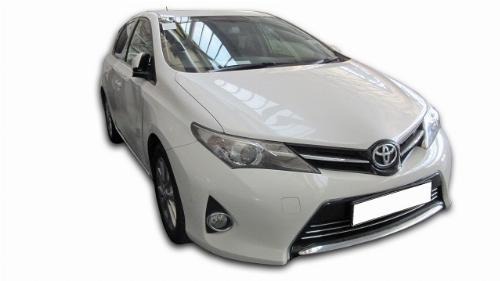 Repossessed TOYOTA AURIS